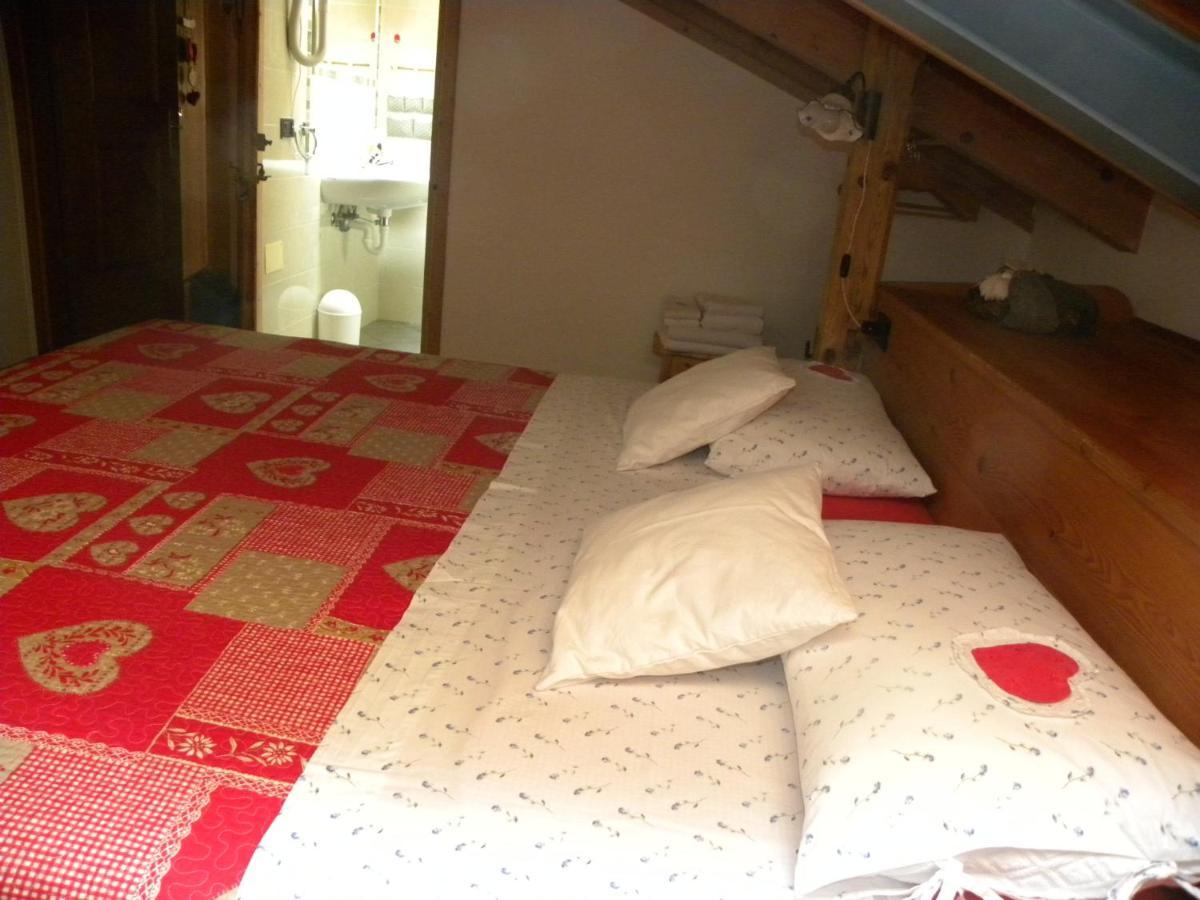 B&B La Casa Delle Bambole Panchià Buitenkant foto